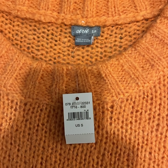 NWT aerie sweater - Picture 2 of 6